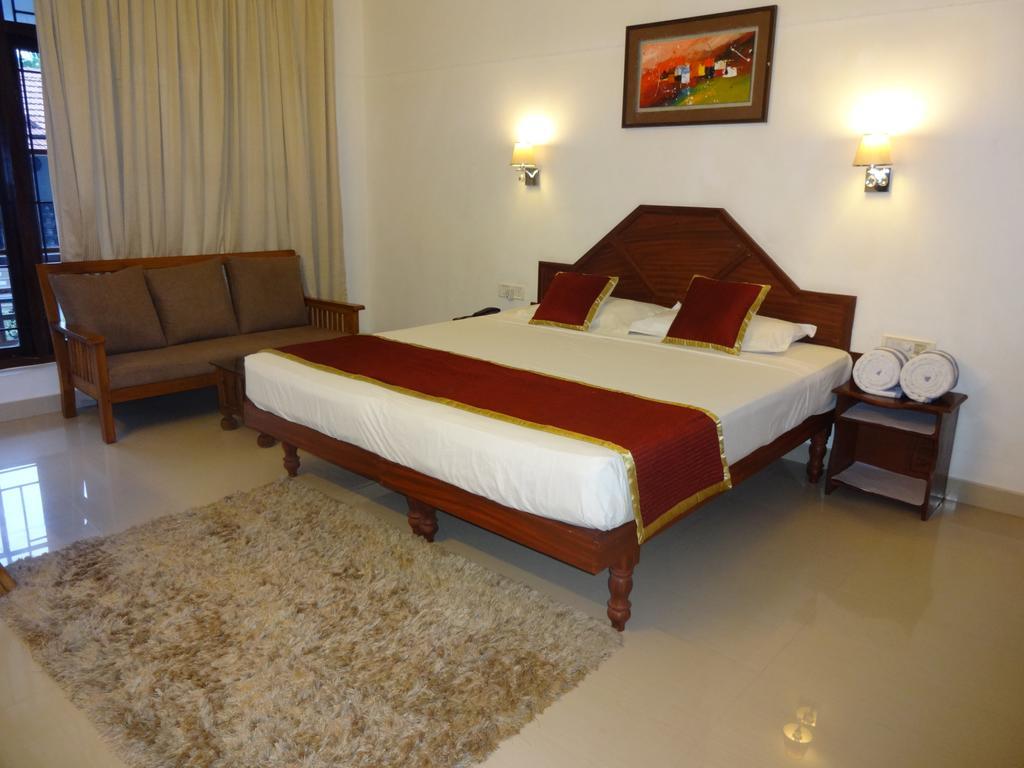 Chakra Ayurvedic Resort Kovalam Exterior foto