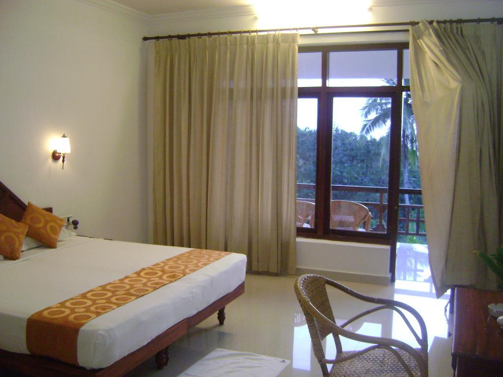 Chakra Ayurvedic Resort Kovalam Habitación foto
